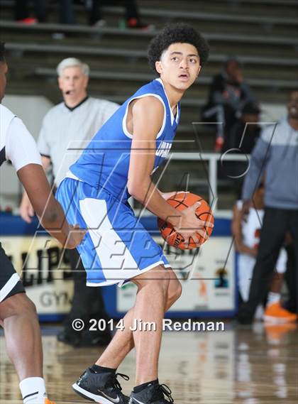 Thumbnail 1 in Duncanville vs. Lancaster (McDonald's Texas Invitational) photogallery.