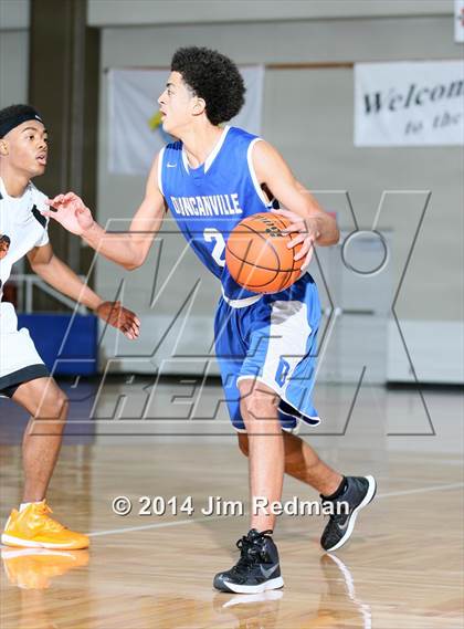 Thumbnail 2 in Duncanville vs. Lancaster (McDonald's Texas Invitational) photogallery.