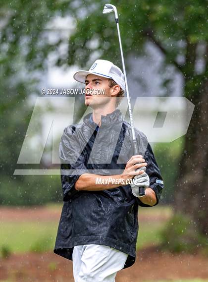 Thumbnail 2 in NCHSAA 4A Finals (Round 2) photogallery.