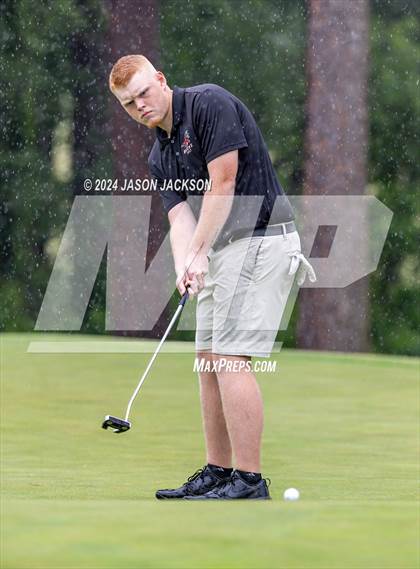 Thumbnail 3 in NCHSAA 4A Finals (Round 2) photogallery.
