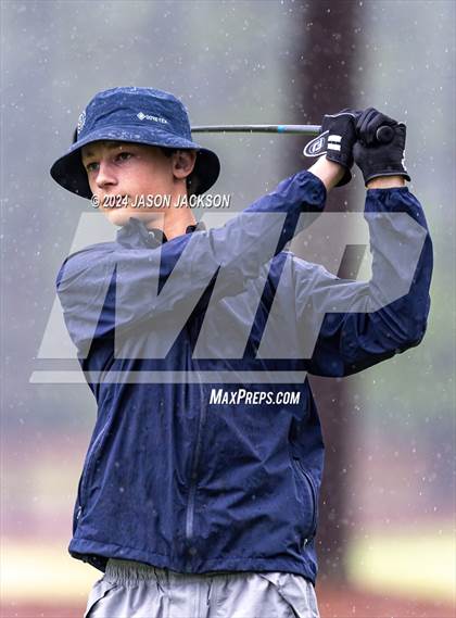 Thumbnail 2 in NCHSAA 4A Finals (Round 2) photogallery.