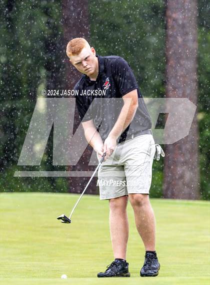 Thumbnail 1 in NCHSAA 4A Finals (Round 2) photogallery.
