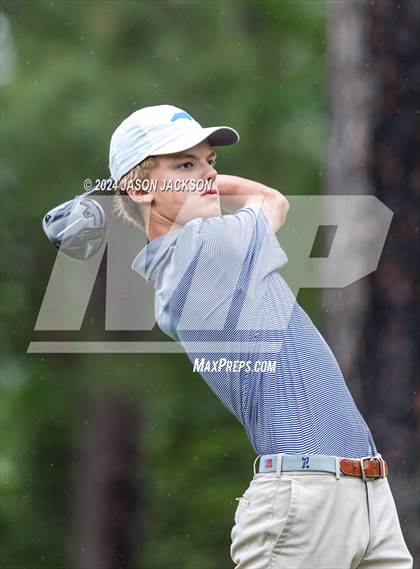 Thumbnail 3 in NCHSAA 4A Finals (Round 2) photogallery.