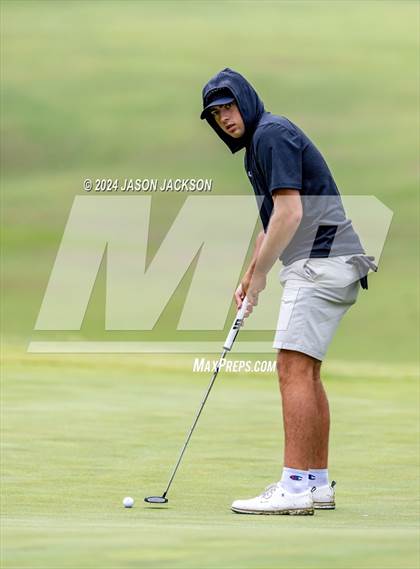 Thumbnail 2 in NCHSAA 4A Finals (Round 2) photogallery.