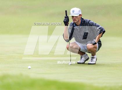 Thumbnail 1 in NCHSAA 4A Finals (Round 2) photogallery.