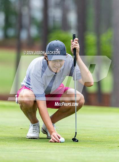 Thumbnail 3 in NCHSAA 4A Finals (Round 2) photogallery.