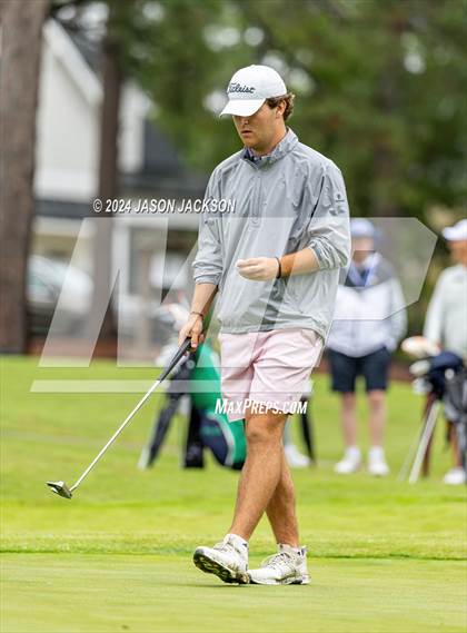 Thumbnail 3 in NCHSAA 4A Finals (Round 2) photogallery.