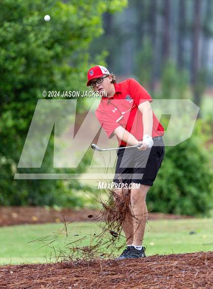 Thumbnail 3 in NCHSAA 4A Finals (Round 2) photogallery.