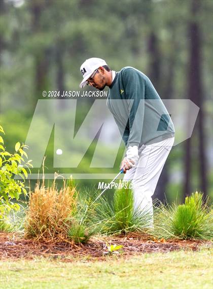 Thumbnail 3 in NCHSAA 4A Finals (Round 2) photogallery.