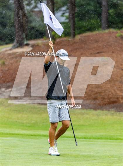 Thumbnail 2 in NCHSAA 4A Finals (Round 2) photogallery.