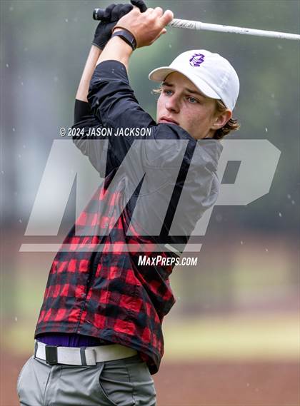 Thumbnail 1 in NCHSAA 4A Finals (Round 2) photogallery.