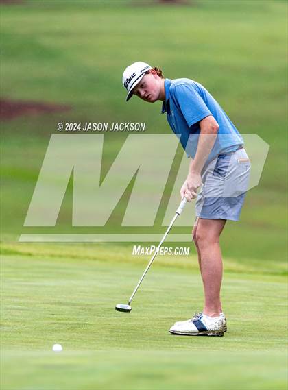 Thumbnail 1 in NCHSAA 4A Finals (Round 2) photogallery.