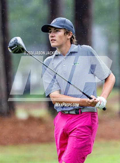 Thumbnail 2 in NCHSAA 4A Finals (Round 2) photogallery.