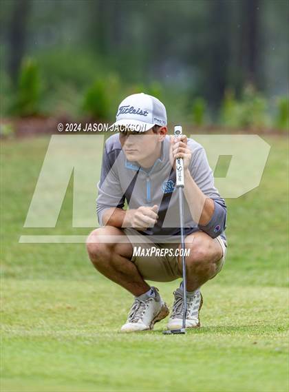 Thumbnail 1 in NCHSAA 4A Finals (Round 2) photogallery.