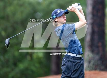 Thumbnail 1 in NCHSAA 4A Finals (Round 2) photogallery.