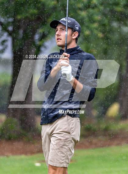Thumbnail 1 in NCHSAA 4A Finals (Round 2) photogallery.