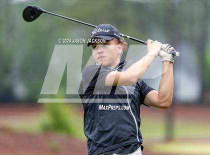 Thumbnail 1 in NCHSAA 4A Finals (Round 2) photogallery.
