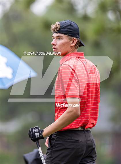 Thumbnail 1 in NCHSAA 4A Finals (Round 2) photogallery.