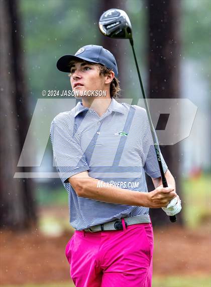 Thumbnail 1 in NCHSAA 4A Finals (Round 2) photogallery.