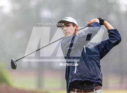 Thumbnail 2 in NCHSAA 4A Finals (Round 2) photogallery.