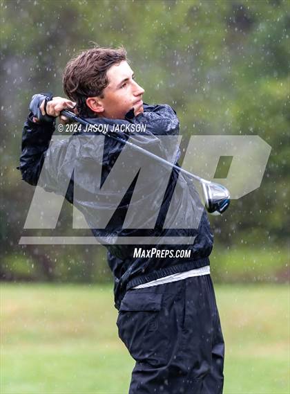 Thumbnail 1 in NCHSAA 4A Finals (Round 2) photogallery.