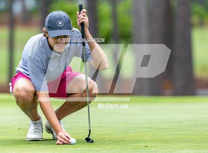 Thumbnail 2 in NCHSAA 4A Finals (Round 2) photogallery.
