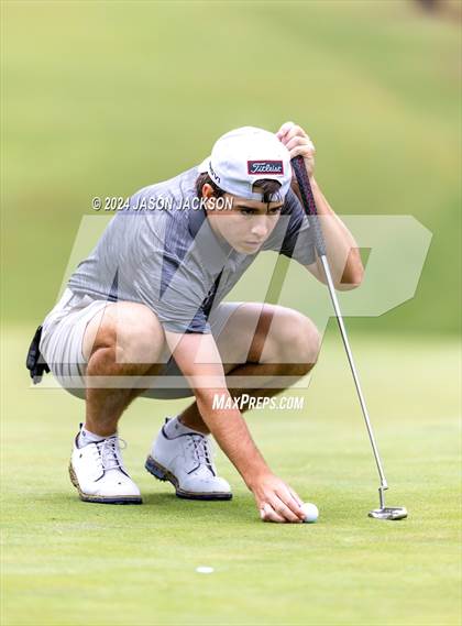 Thumbnail 1 in NCHSAA 4A Finals (Round 2) photogallery.