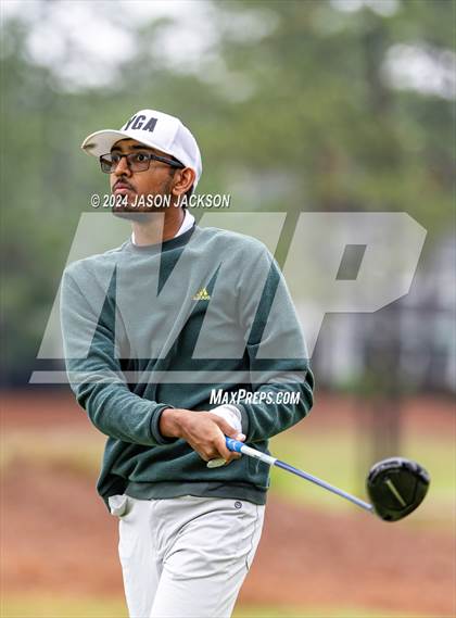 Thumbnail 2 in NCHSAA 4A Finals (Round 2) photogallery.