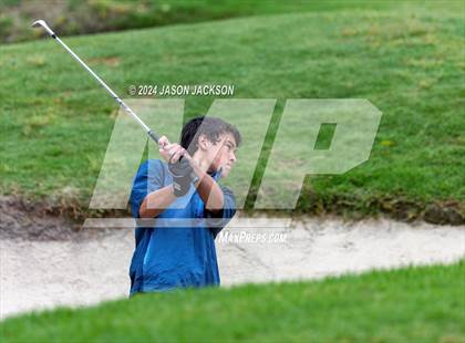 Thumbnail 1 in NCHSAA 4A Finals (Round 2) photogallery.