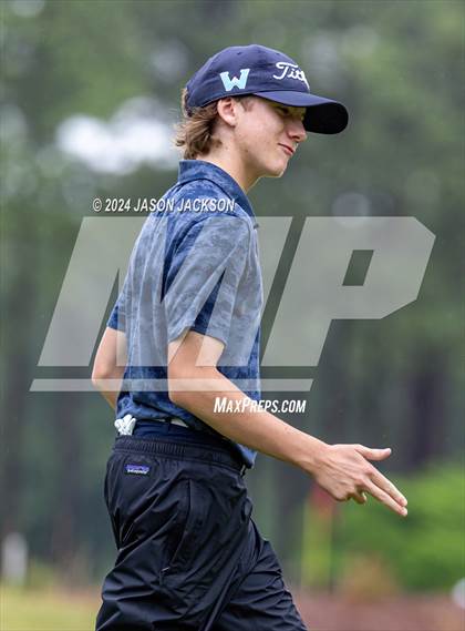 Thumbnail 2 in NCHSAA 4A Finals (Round 2) photogallery.