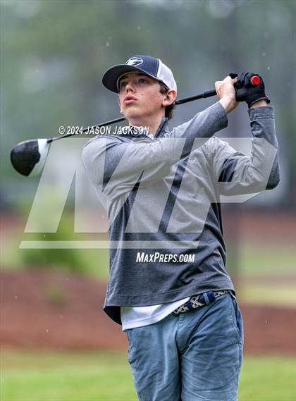 Thumbnail 2 in NCHSAA 4A Finals (Round 2) photogallery.