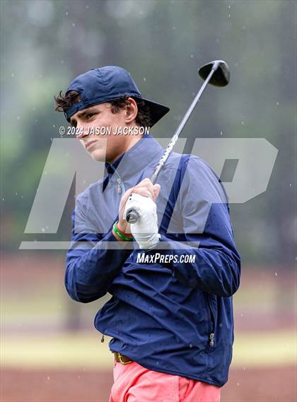 Thumbnail 1 in NCHSAA 4A Finals (Round 2) photogallery.