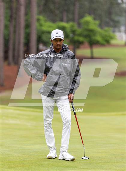 Thumbnail 1 in NCHSAA 4A Finals (Round 2) photogallery.