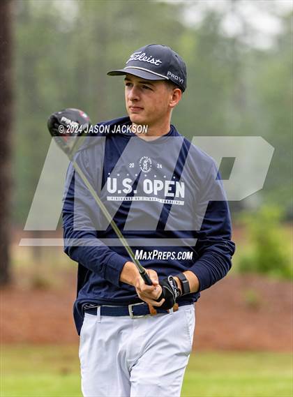 Thumbnail 1 in NCHSAA 4A Finals (Round 2) photogallery.