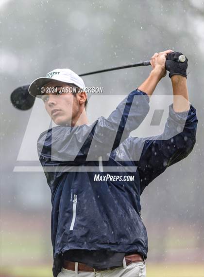 Thumbnail 3 in NCHSAA 4A Finals (Round 2) photogallery.