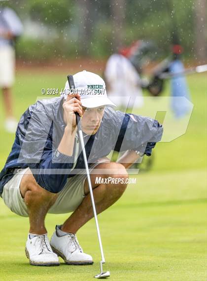 Thumbnail 2 in NCHSAA 4A Finals (Round 2) photogallery.