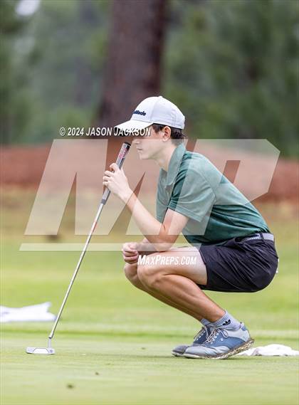 Thumbnail 2 in NCHSAA 4A Finals (Round 2) photogallery.