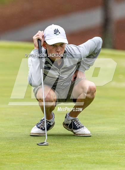 Thumbnail 1 in NCHSAA 4A Finals (Round 2) photogallery.