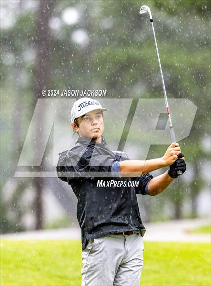 Thumbnail 1 in NCHSAA 4A Finals (Round 2) photogallery.