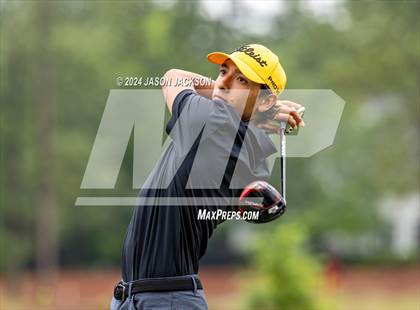 Thumbnail 2 in NCHSAA 4A Finals (Round 2) photogallery.