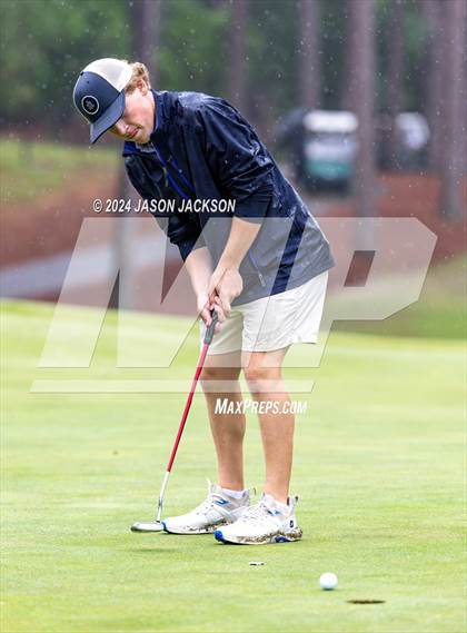 Thumbnail 1 in NCHSAA 4A Finals (Round 2) photogallery.