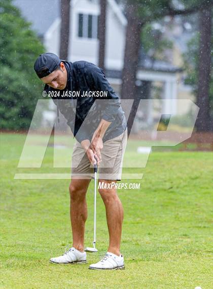Thumbnail 3 in NCHSAA 4A Finals (Round 2) photogallery.