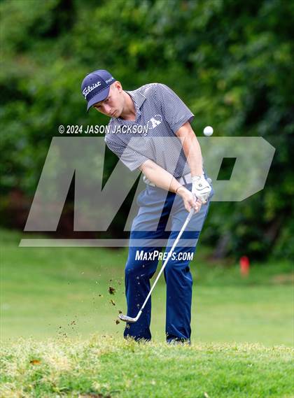 Thumbnail 3 in NCHSAA 4A Finals (Round 2) photogallery.