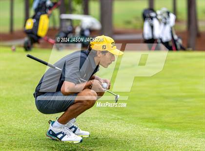 Thumbnail 3 in NCHSAA 4A Finals (Round 2) photogallery.
