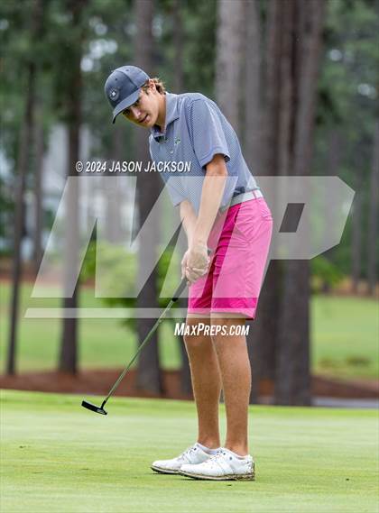 Thumbnail 2 in NCHSAA 4A Finals (Round 2) photogallery.