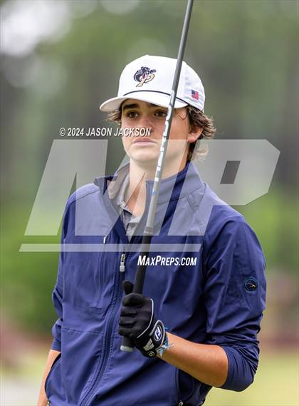 Thumbnail 2 in NCHSAA 4A Finals (Round 2) photogallery.