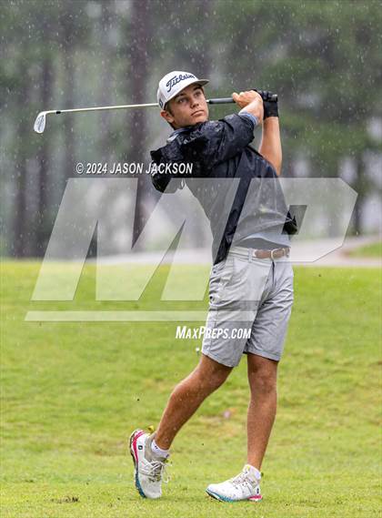 Thumbnail 2 in NCHSAA 4A Finals (Round 2) photogallery.