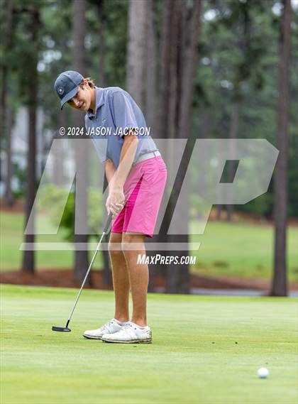 Thumbnail 1 in NCHSAA 4A Finals (Round 2) photogallery.