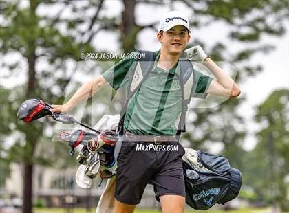 Thumbnail 1 in NCHSAA 4A Finals (Round 2) photogallery.