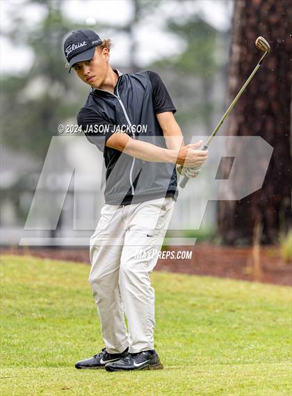 Thumbnail 2 in NCHSAA 4A Finals (Round 2) photogallery.
